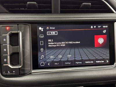 2023 GMC Yukon XL - Photo 15