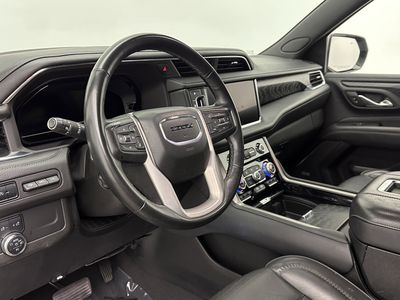 2023 GMC Yukon XL - Photo 9