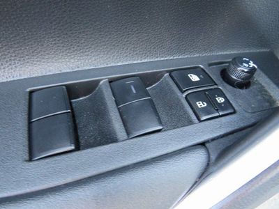 2023 Toyota Corolla Cross - Photo 36