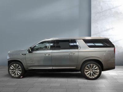 2024 GMC Yukon XL - Photo 3
