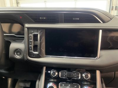 2024 GMC Yukon XL - Photo 11