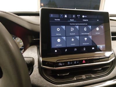 2024 Jeep Compass - Photo 17