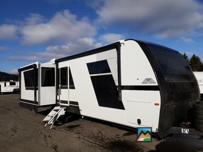 2026 Brinkley Model I — front three-quarter view