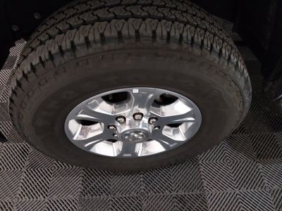 2024 Ram 2500 — photo 10 view