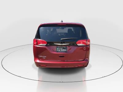 2023 Chrysler Voyager - Photo 6