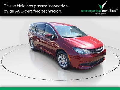 2023 Chrysler Voyager - Photo 1