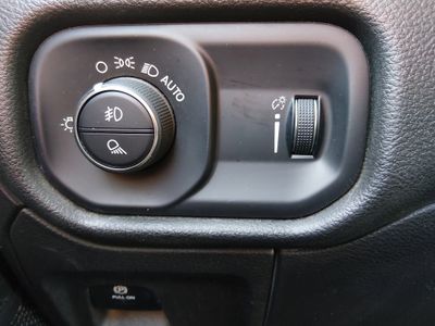 2022 Ram 1500 — photo 13 view