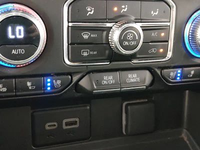 2023 GMC Yukon XL - Photo 19