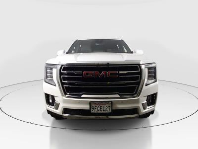 2023 GMC Yukon XL - Photo 2