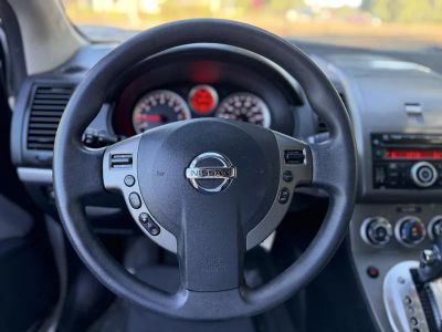 2012 Nissan Sentra — photo 20 view