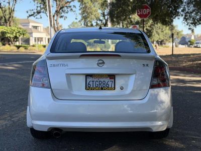 2012 Nissan Sentra — photo 8 view