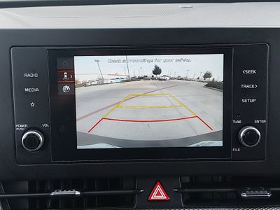 2025 Kia Sportage — photo 16 view