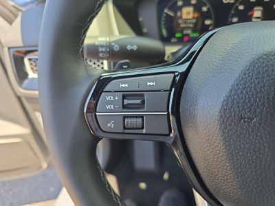 2026 Honda Civic Hybrid - Photo 25