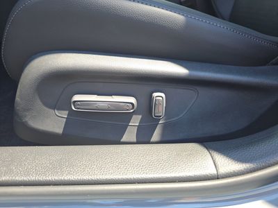 2026 Honda Civic Hybrid - Photo 18