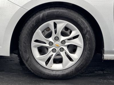 2019 Chevrolet Cruze - Photo 28