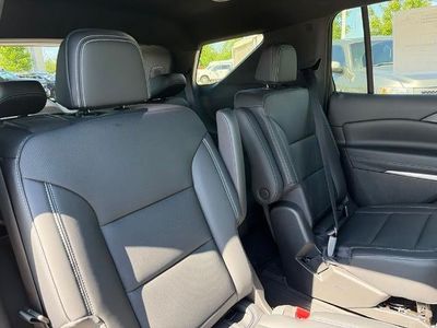 2026 Chevrolet Traverse - Photo 32