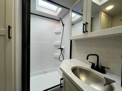 2026 Jayco Jay Feather — photo 39 view