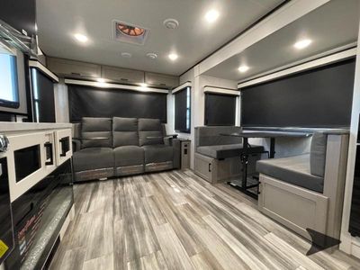 2026 Jayco Jay Feather — photo 18 view