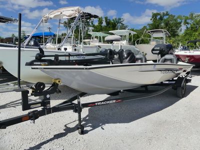 2023 Tracker Boats PRO TEAM 190 TX - Photo 2