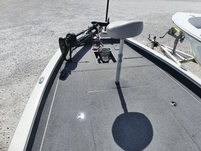 2023 Tracker Boats PRO TEAM 190 TX - Photo 8