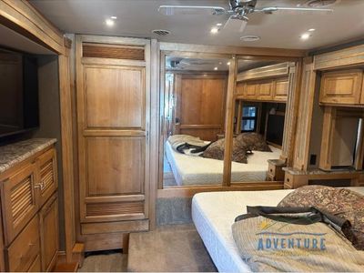 2019 Tiffin Motorhomes Allegro RED AA - Photo 9