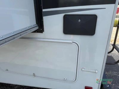 2019 Coachmen RV Prism — engine compartment view