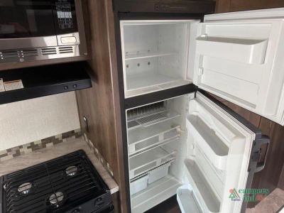 2019 Coachmen RV Prism — photo 39 view