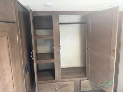 2019 Coachmen RV Prism — photo 33 view