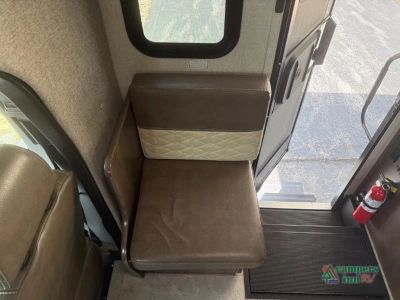 2019 Coachmen RV Prism — photo 30 view