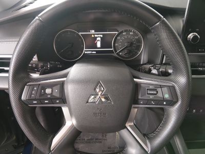 2024 Mitsubishi Outlander - Photo 12