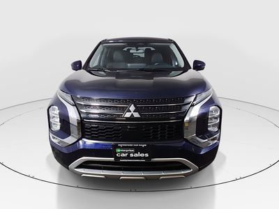 2024 Mitsubishi Outlander - Photo 2