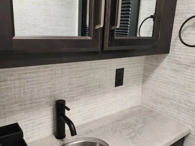 2024 Jayco Entegra 31UL — photo 8 view