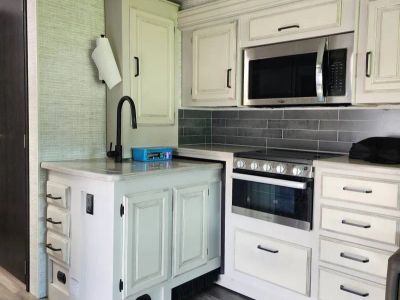 2024 Jayco Entegra 31UL — photo 7 view