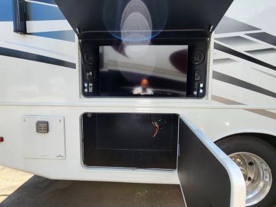 2024 Jayco Entegra 31UL — photo 14 view