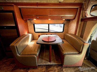 2012 Winnebago View — photo 8 view