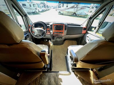 2012 Winnebago View — photo 7 view
