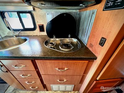 2012 Winnebago View — photo 11 view