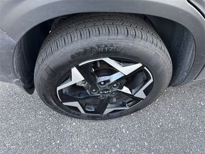 2025 Kia Seltos - Photo 2