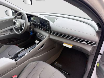 2026 Hyundai ELANTRA - Photo 12