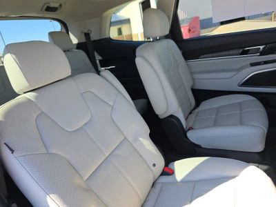 2023 Kia Telluride - Photo 14