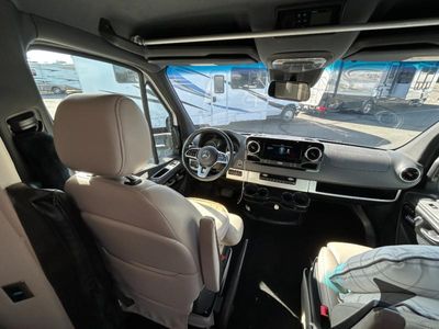 2022 Airstream Atlas - Photo 20