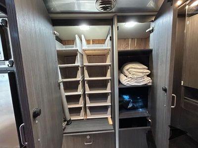 2022 Airstream Atlas - Photo 17