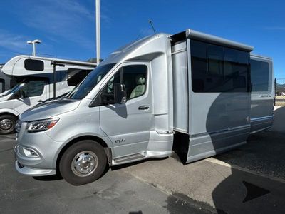 2022 Airstream Atlas - Photo 5