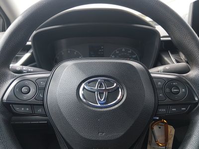 2023 Toyota Corolla — photo 12 view