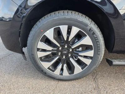 2026 Ford Expedition - Photo 24