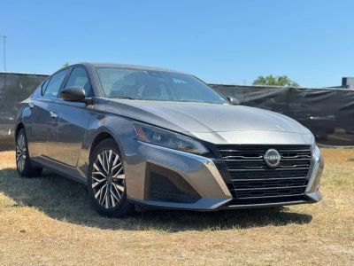 2024 Nissan Altima - Photo 2