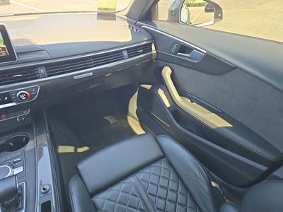 2018 Audi S4 — photo 12 view