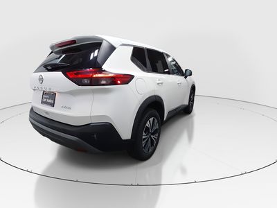 2023 Nissan Rogue — photo 7 view