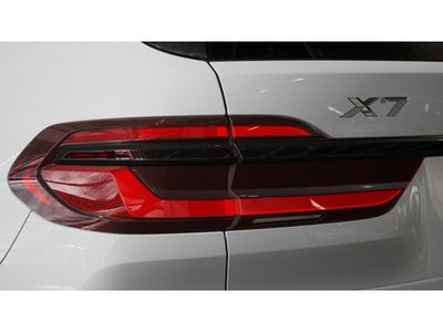 2026 BMW X7 - Photo 8