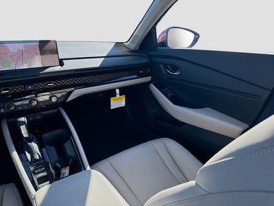 2026 Honda Accord Hybrid - Photo 19